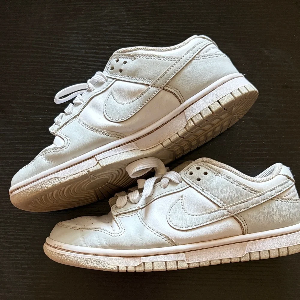 Nike White Athletic Shoes - Picture 2 of 3